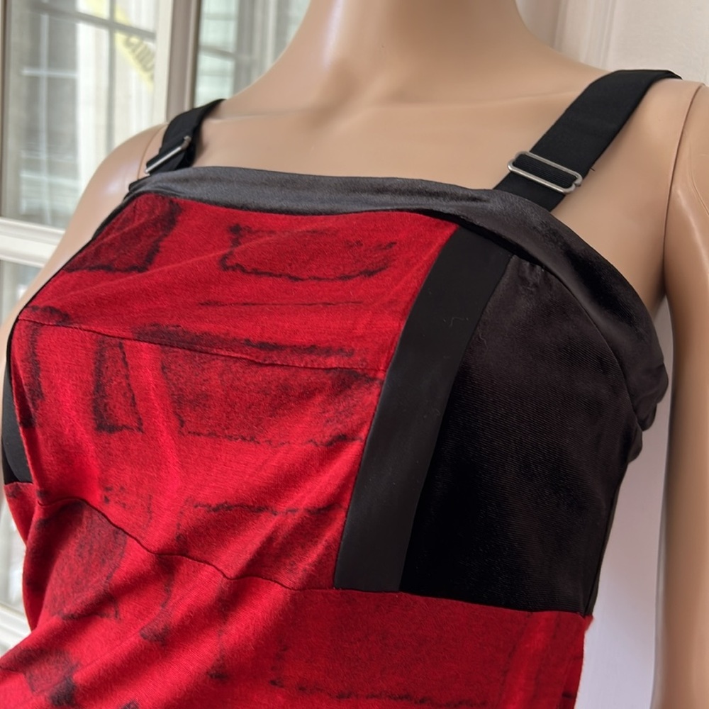 Simply, Vera Vera Wang NWOT red/black velvet trim, dressy tank top SZ S - Picture 2 of 11